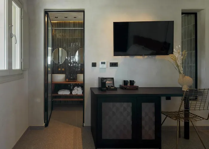 بيت ضيافة Damigos Caldera World