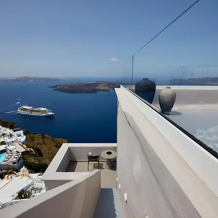 Damigos Caldera World