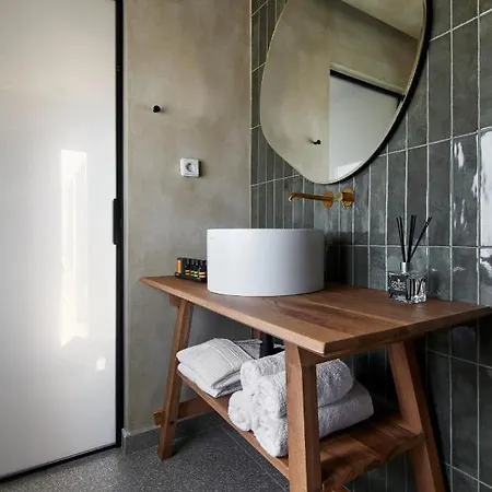 Guest house Damigos Caldera World