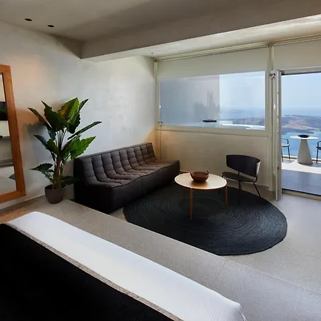 Damigos Caldera World Guest house 4*