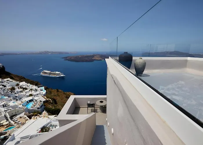 Damigos Caldera World