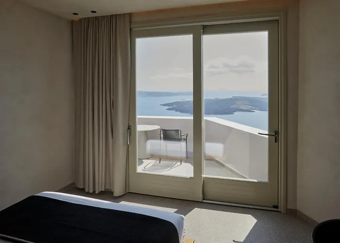 Damigos Caldera World Guest house