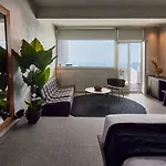 Πανσιόν Damigos Caldera World 4*