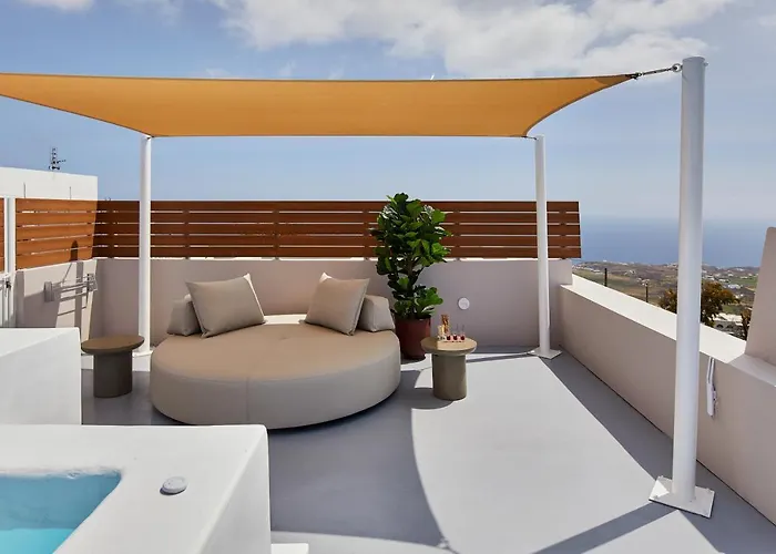 Damigos Caldera World