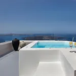 Damigos Caldera World
