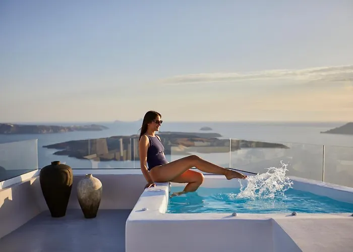 Damigos Caldera World フィロステファニ