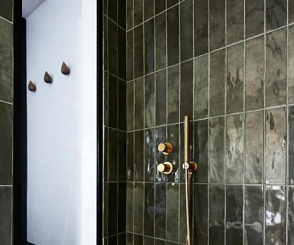 Damigos Caldera World ゲストハウス