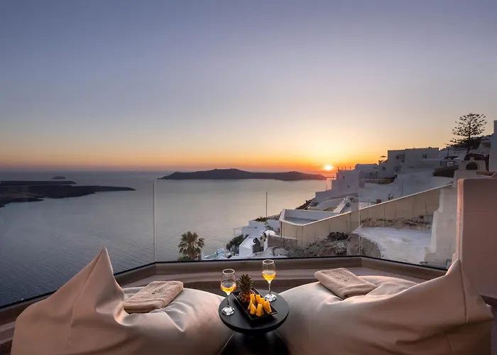 ゲストハウス Damigos Caldera World フィロステファニ